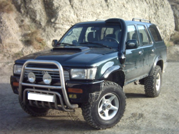 TOYOTA 4 RUNNER